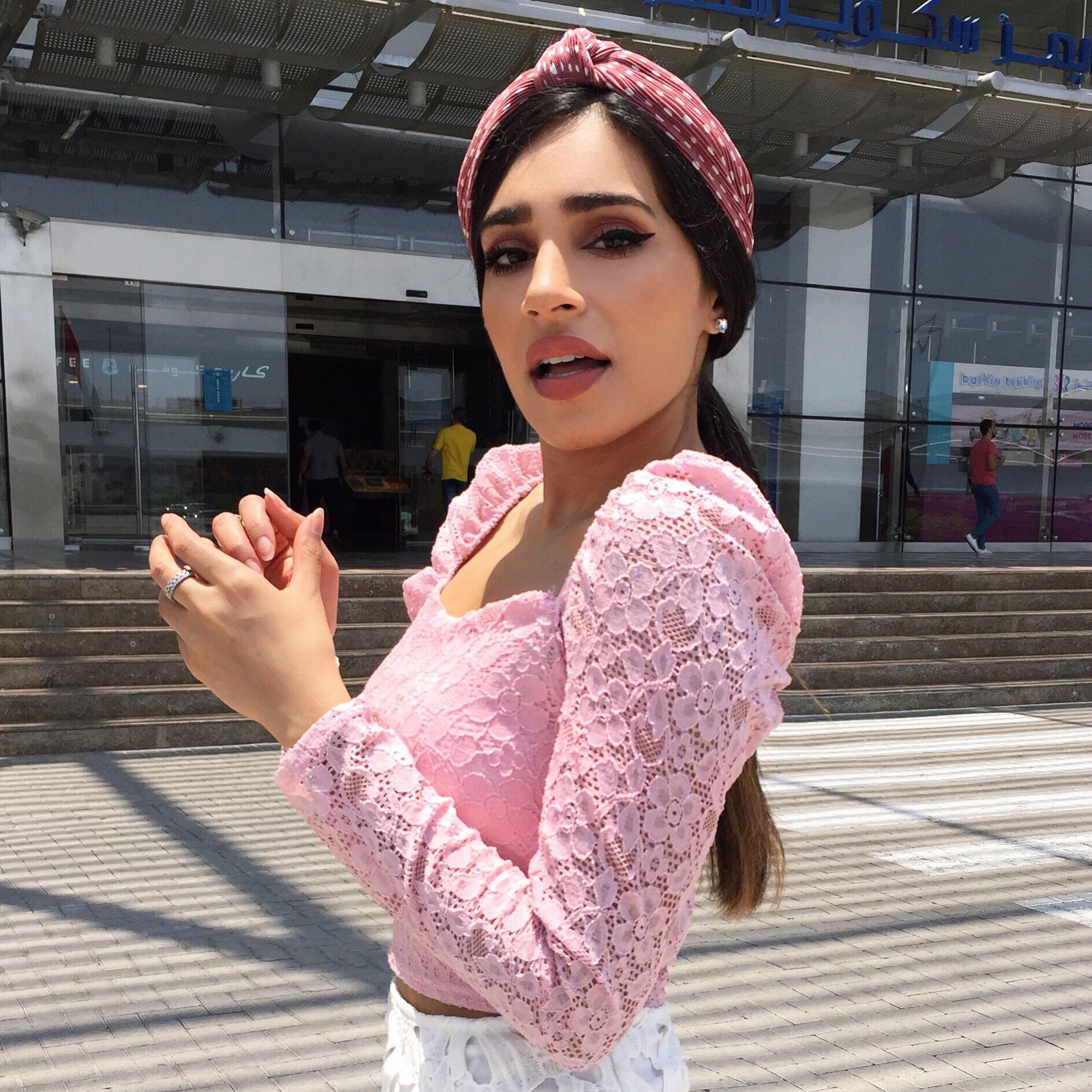 ZarahAmira  zarah.zamira