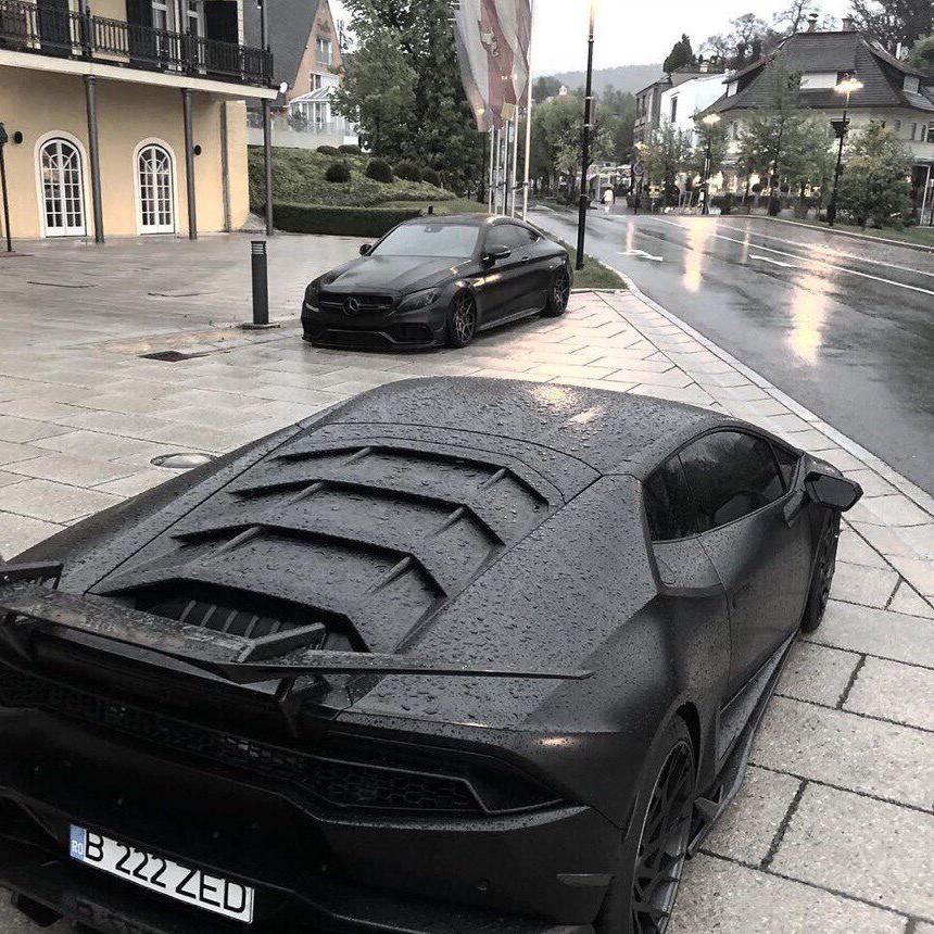 Your cars hype_garage
