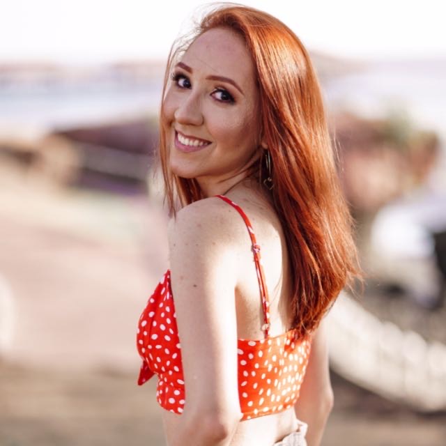Laís Salgado laisalgado