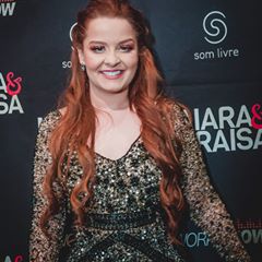 Maiara Carla maiaracantora