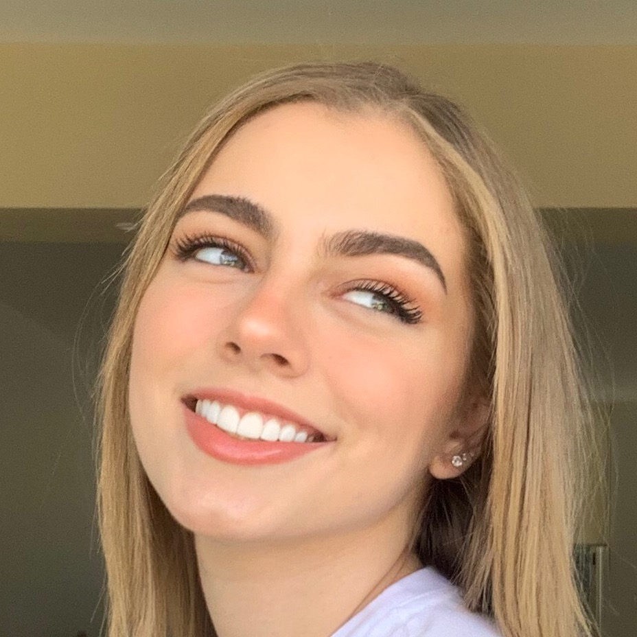 Daniela Alfaro soydanielaalfaro