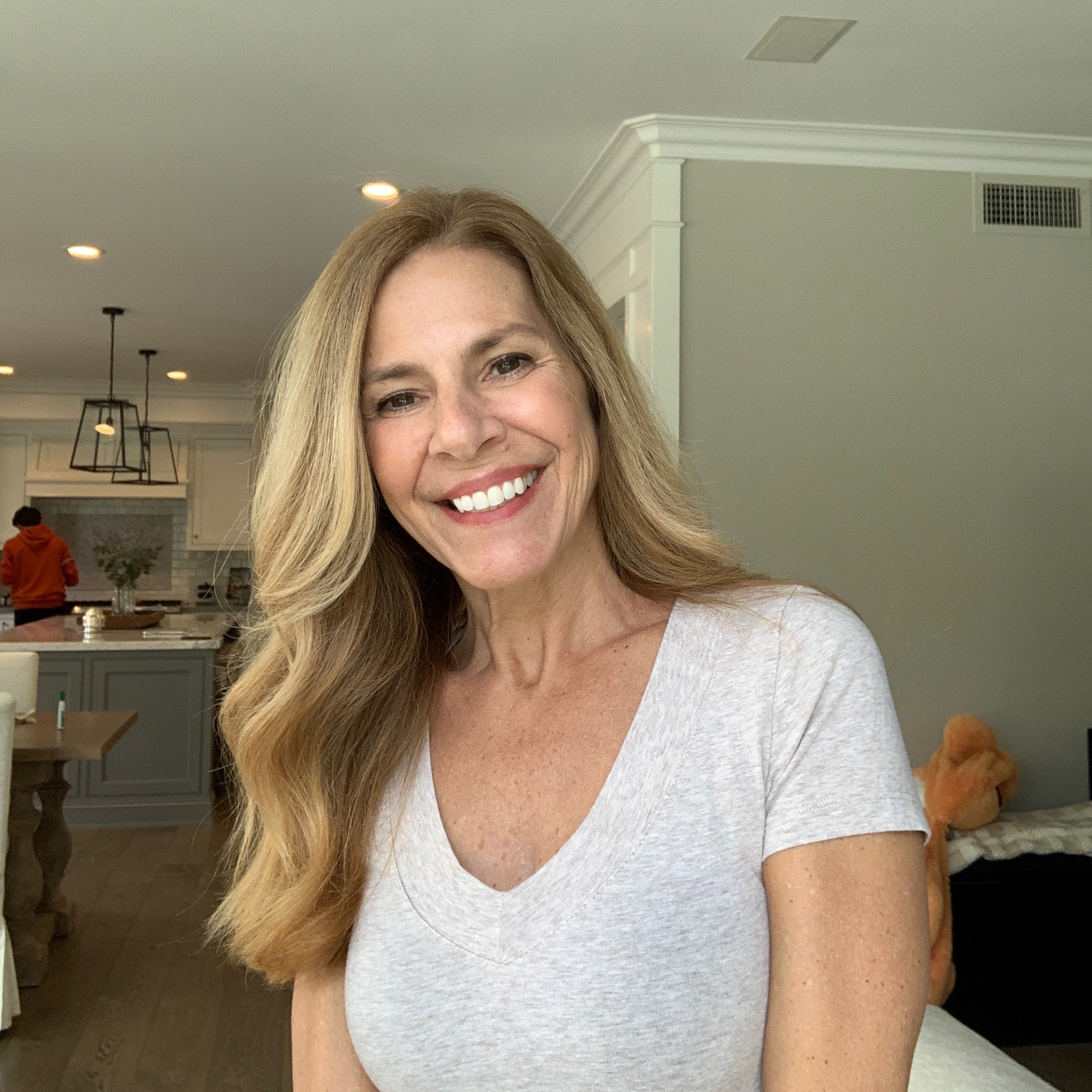 Laura short videomama555