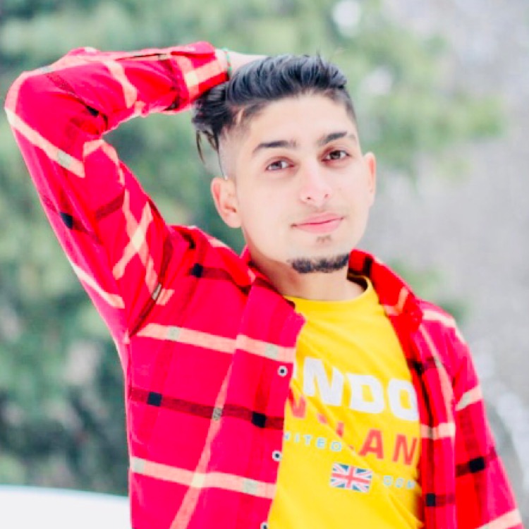 Raja Qazafi rajaqazafi7
