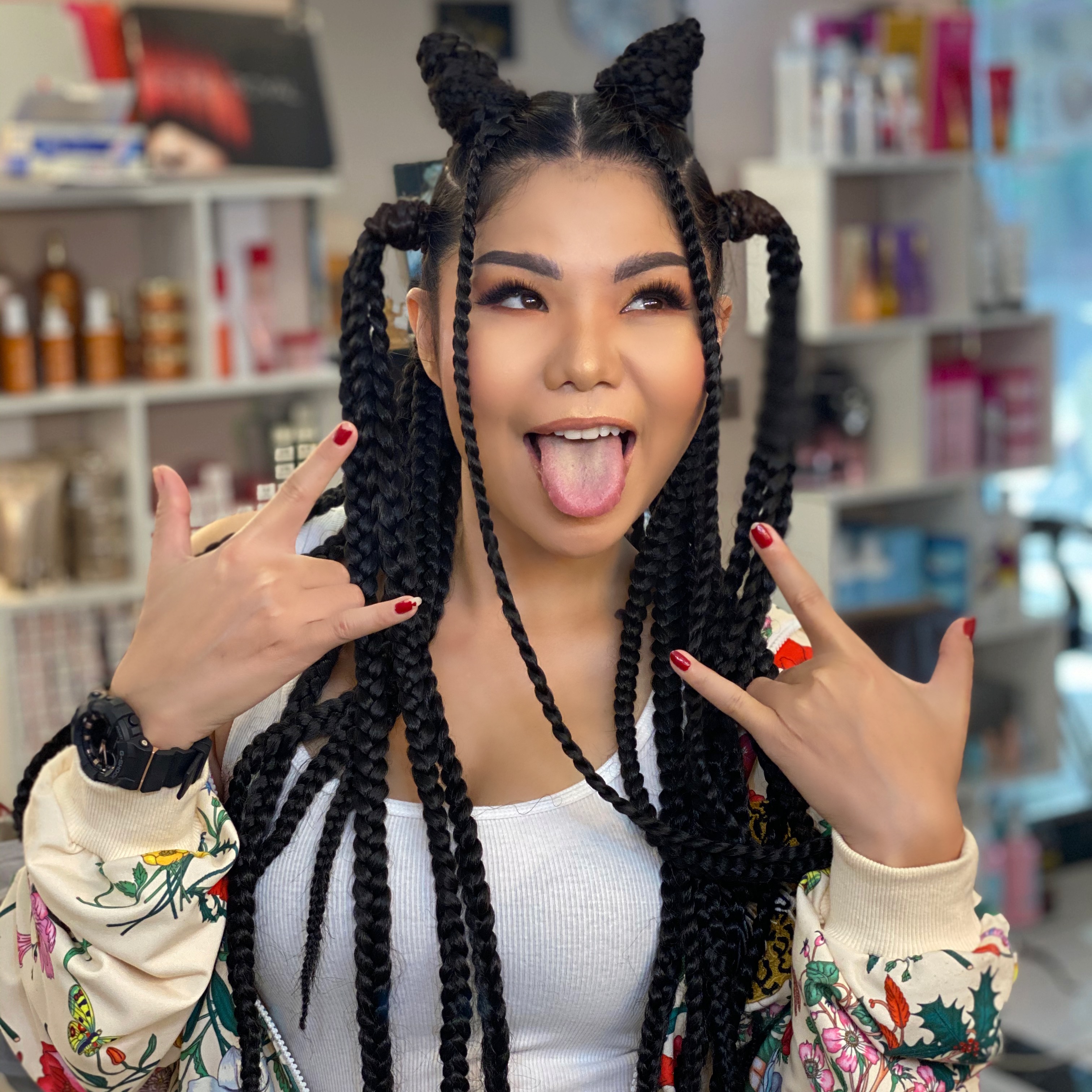 Meas Soksophea meas_soksophea_official