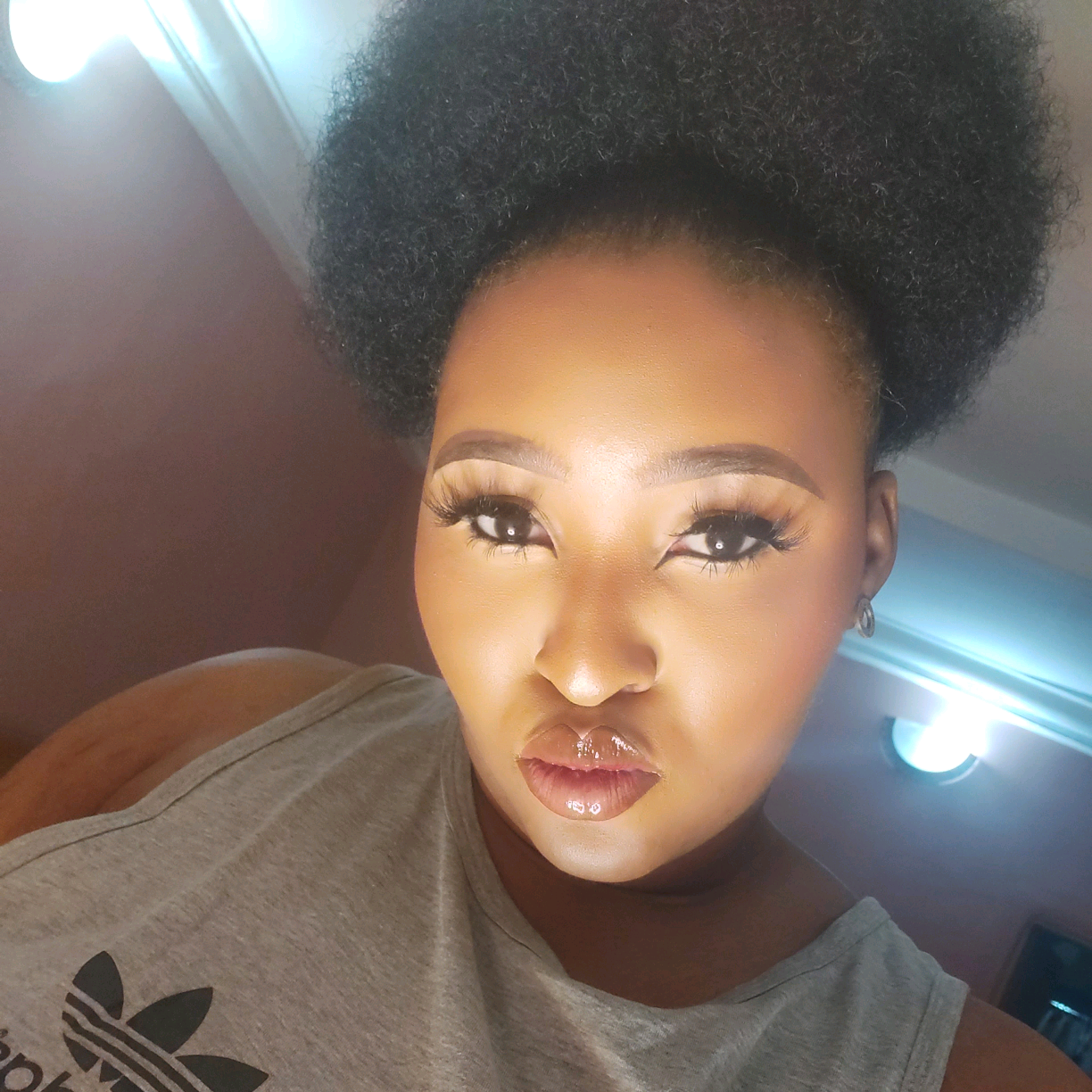 Brenda Rajj brendarajj