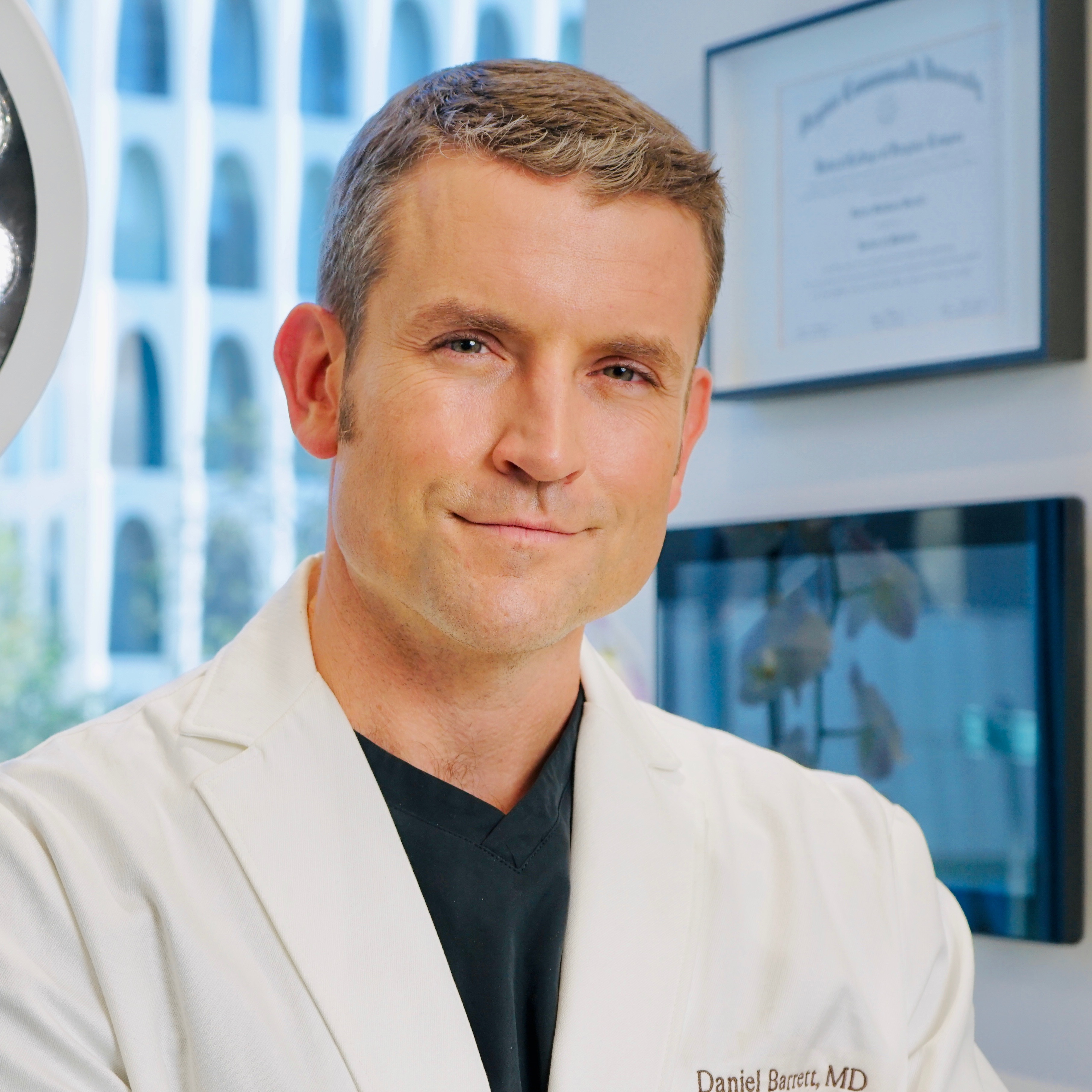 Dr Daniel Barrett barrettplasticsurgery