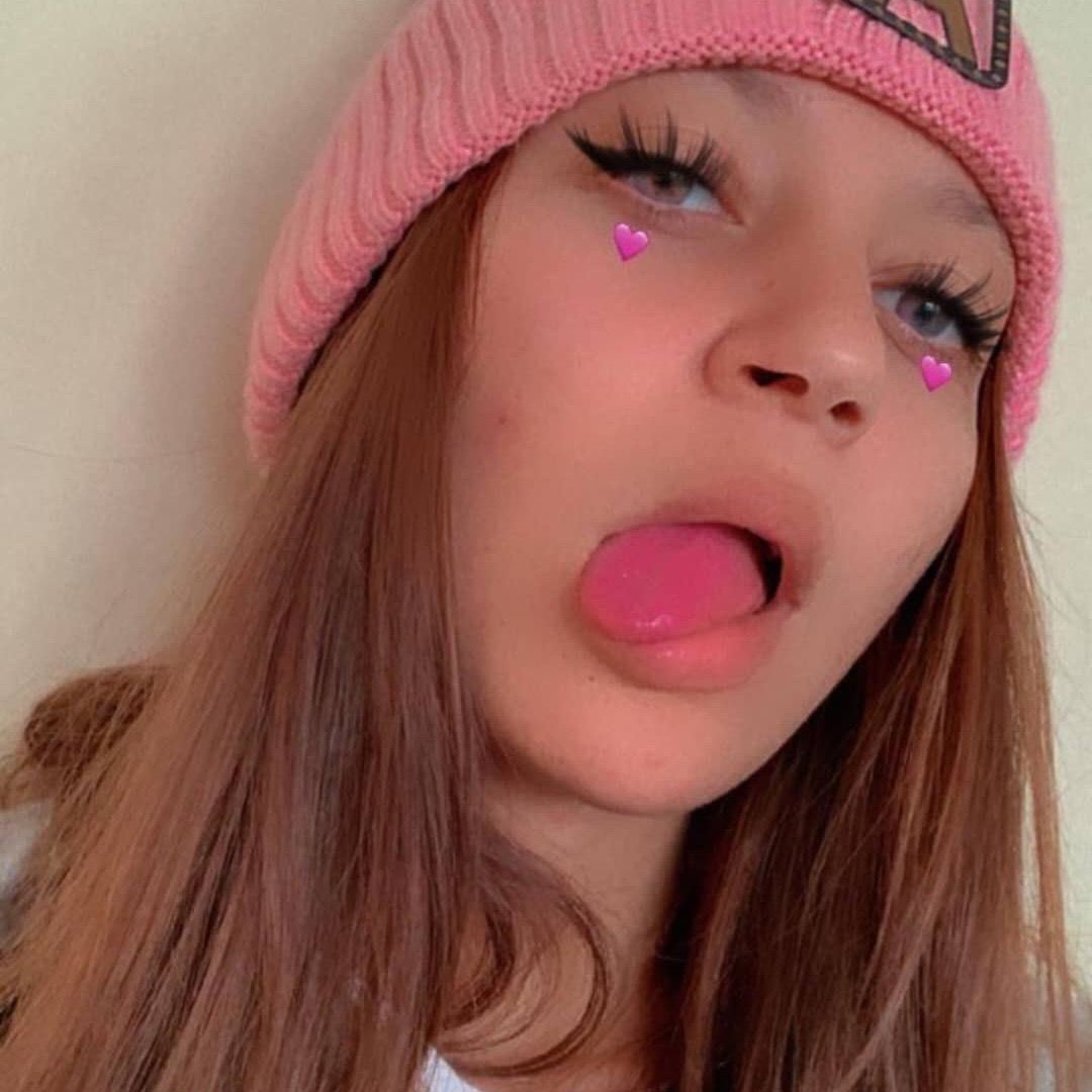 Carolaine Santos carolainesantos4