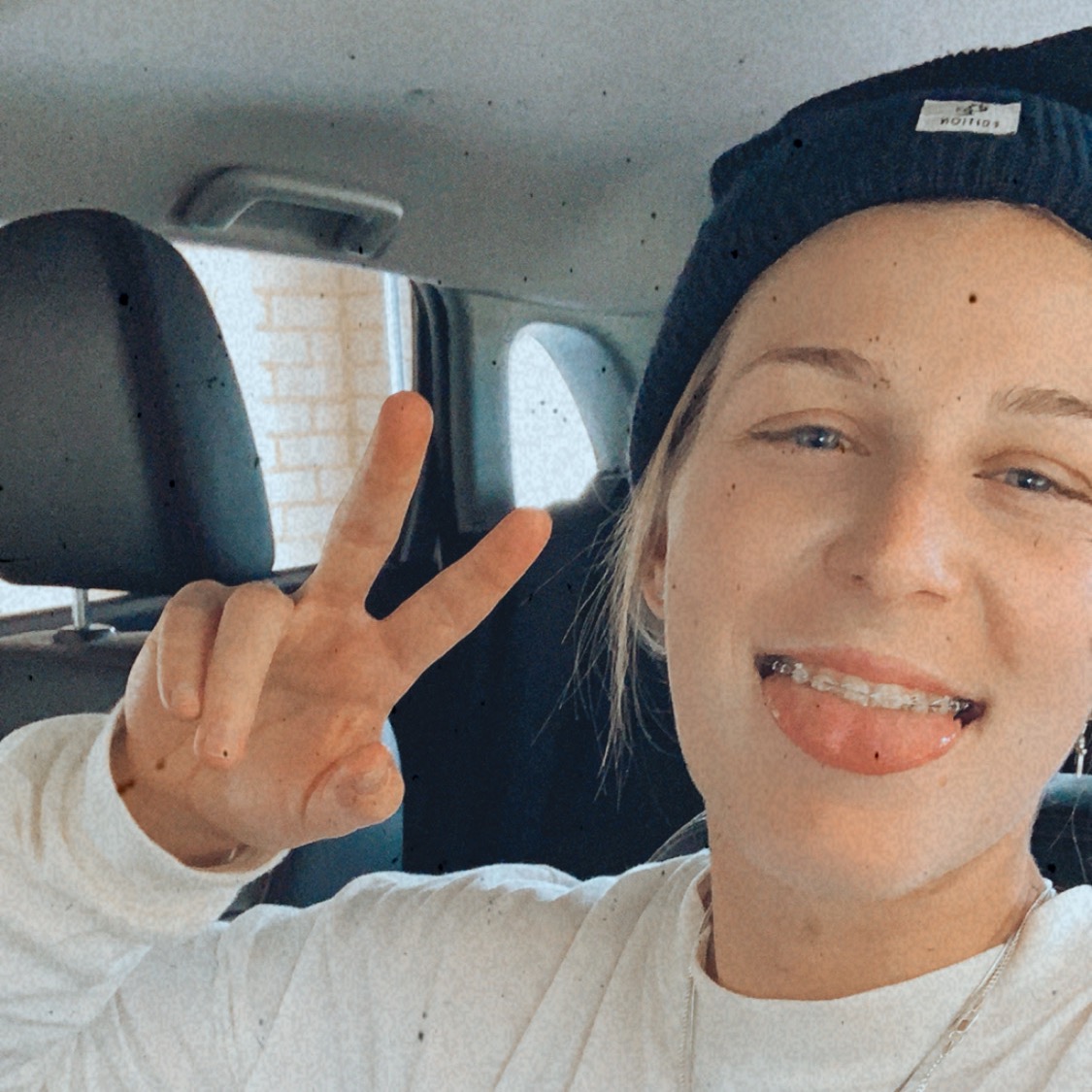 Kellie Gibson kelliegibson22
