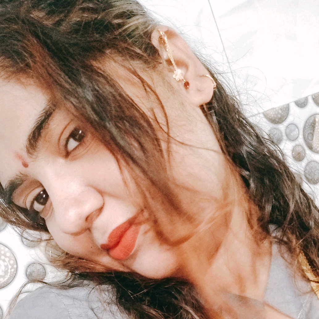 queen😍😍😍😍 12aartiqueen