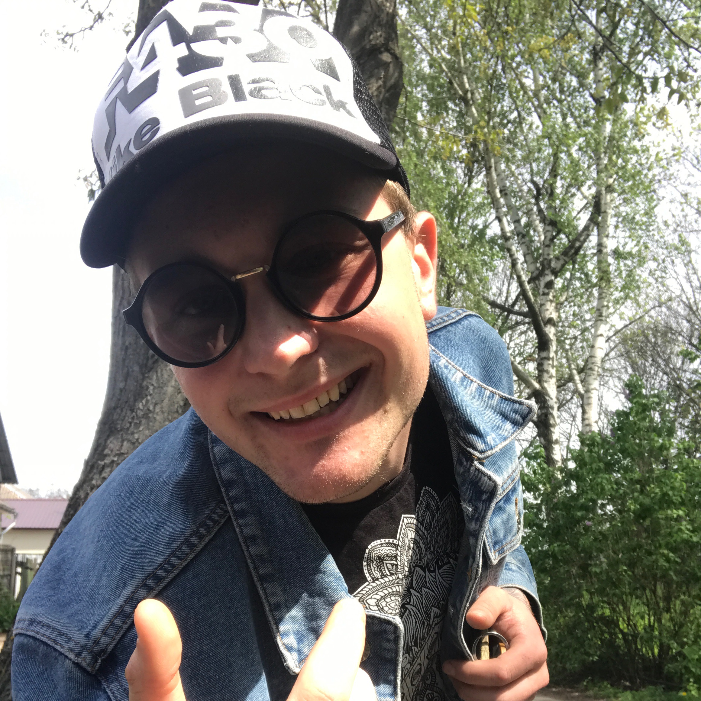 artem_krasutskiy artem_krasutskiy
