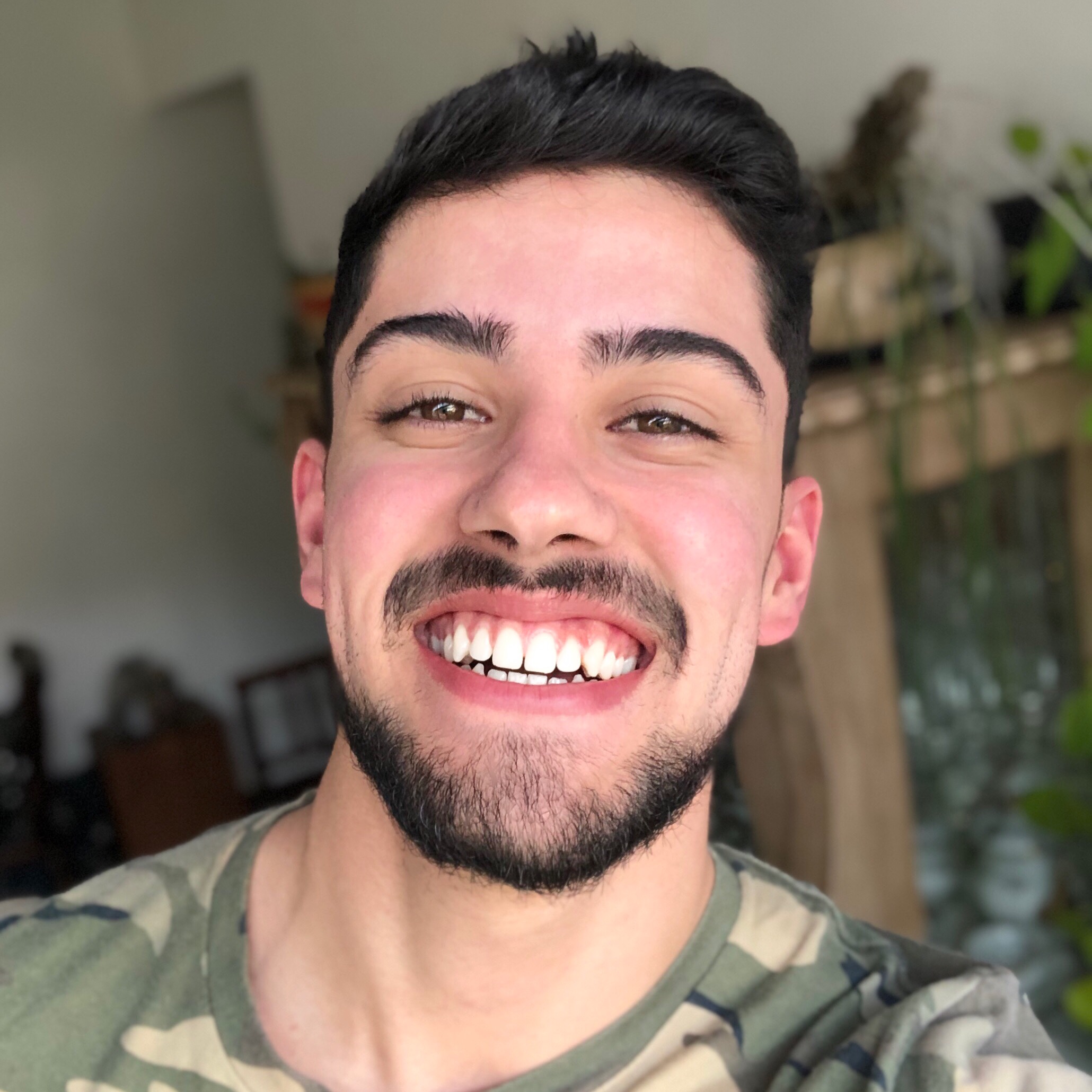 Luizvelloso_ luizvelloso_