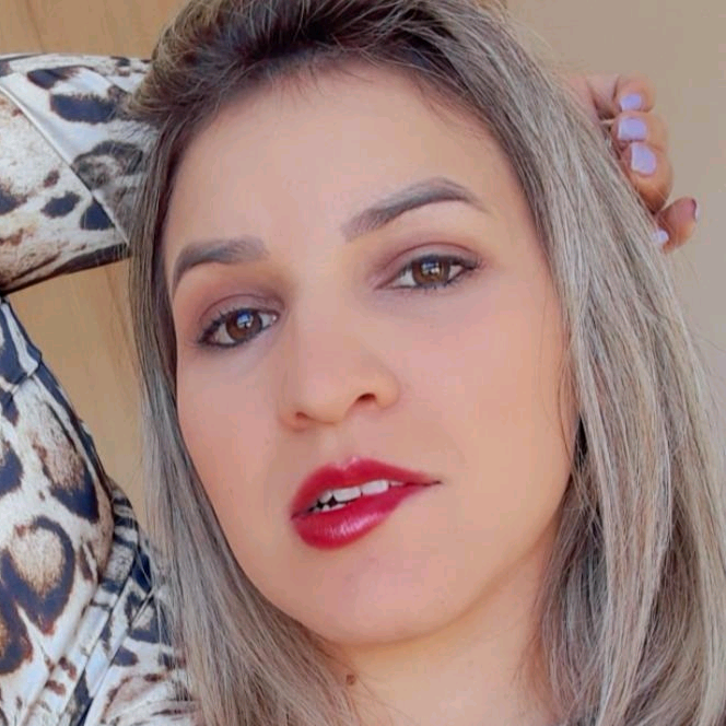 Iara Carolina 🧚🏼‍♀ lalahcarolina4