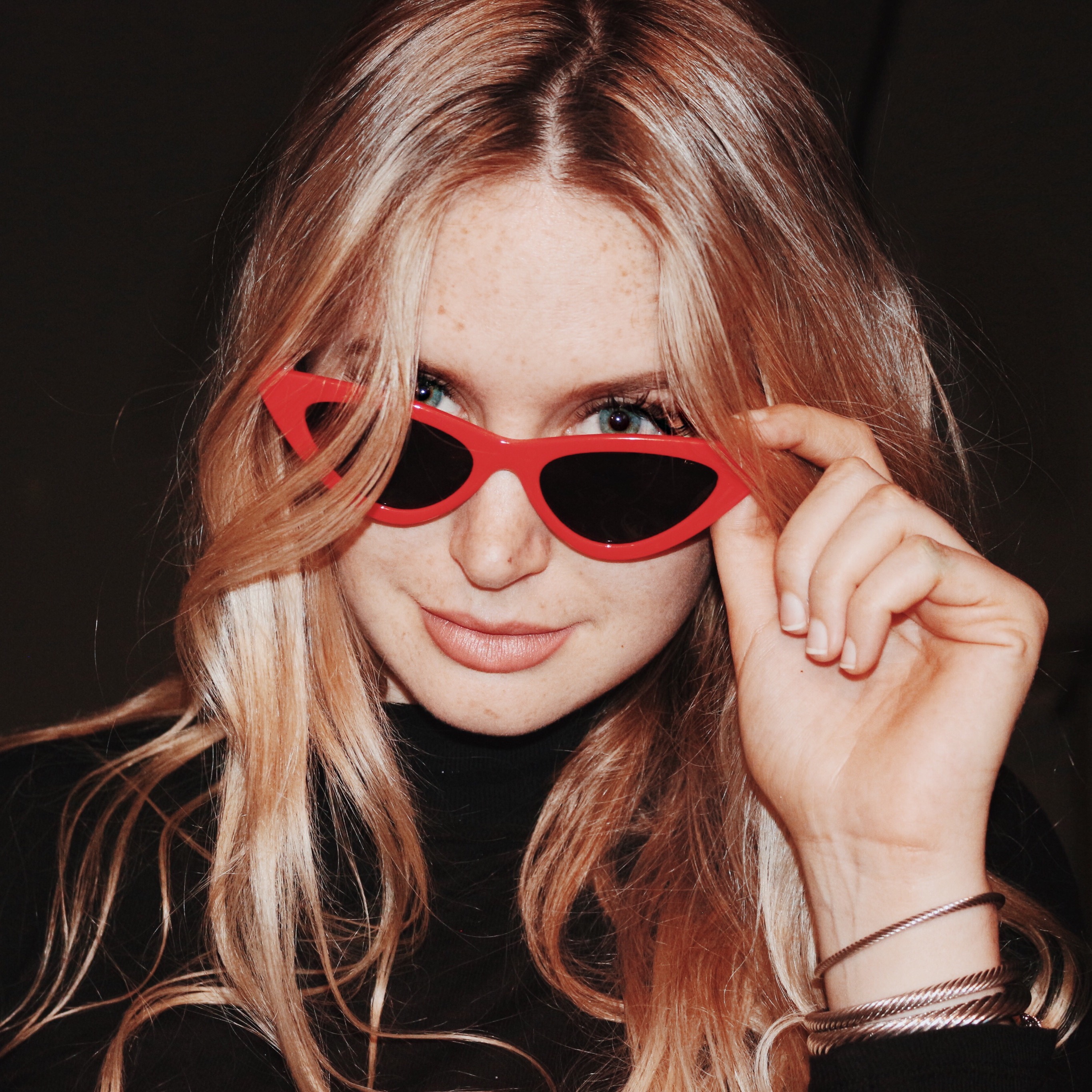 OLIVIA SNAKE livvontheedge