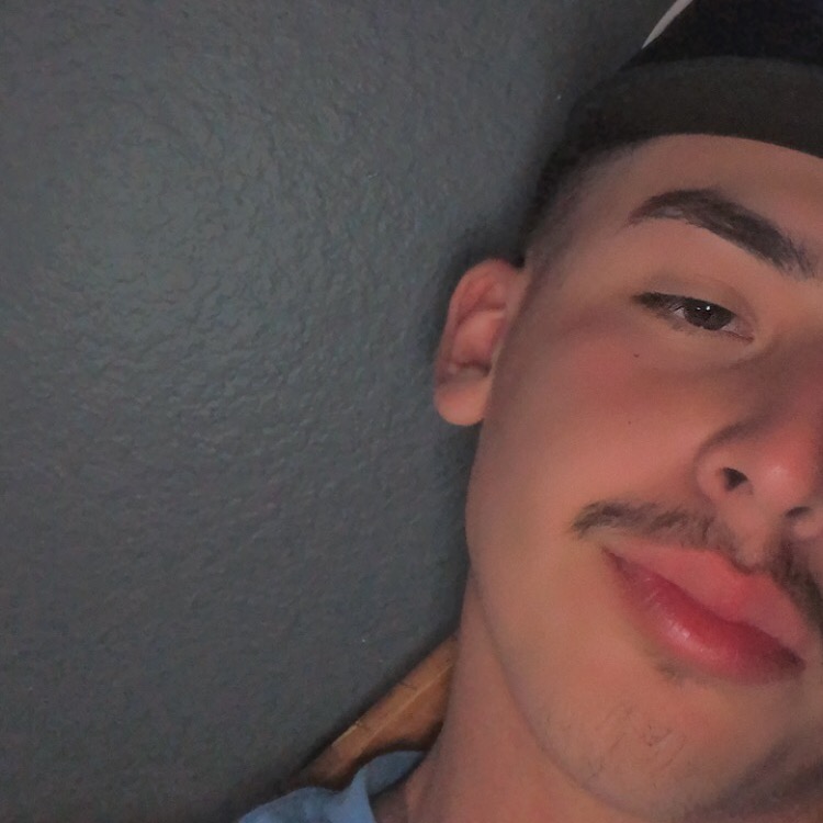ChristianCastellanos krispy_chriss
