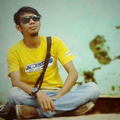 Dede Yadi dedeyadi