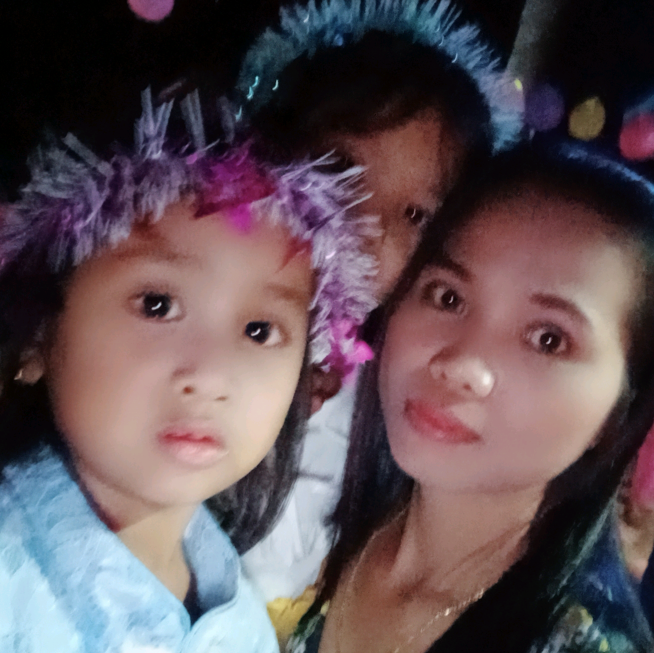 ម៉ាក់ ដានី userd79vgpnr8g