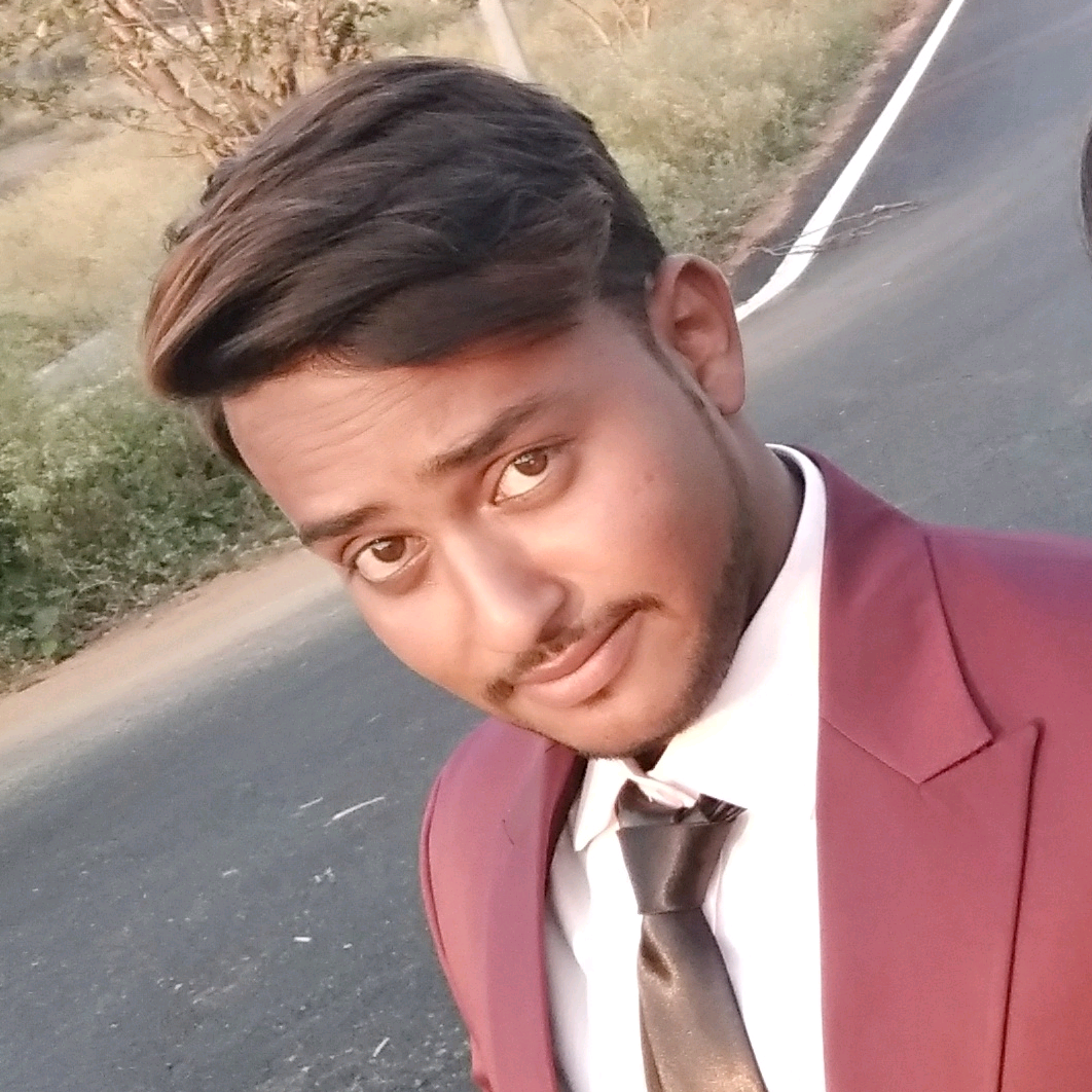 @Roshan Khan 😍😋😋 roshan441