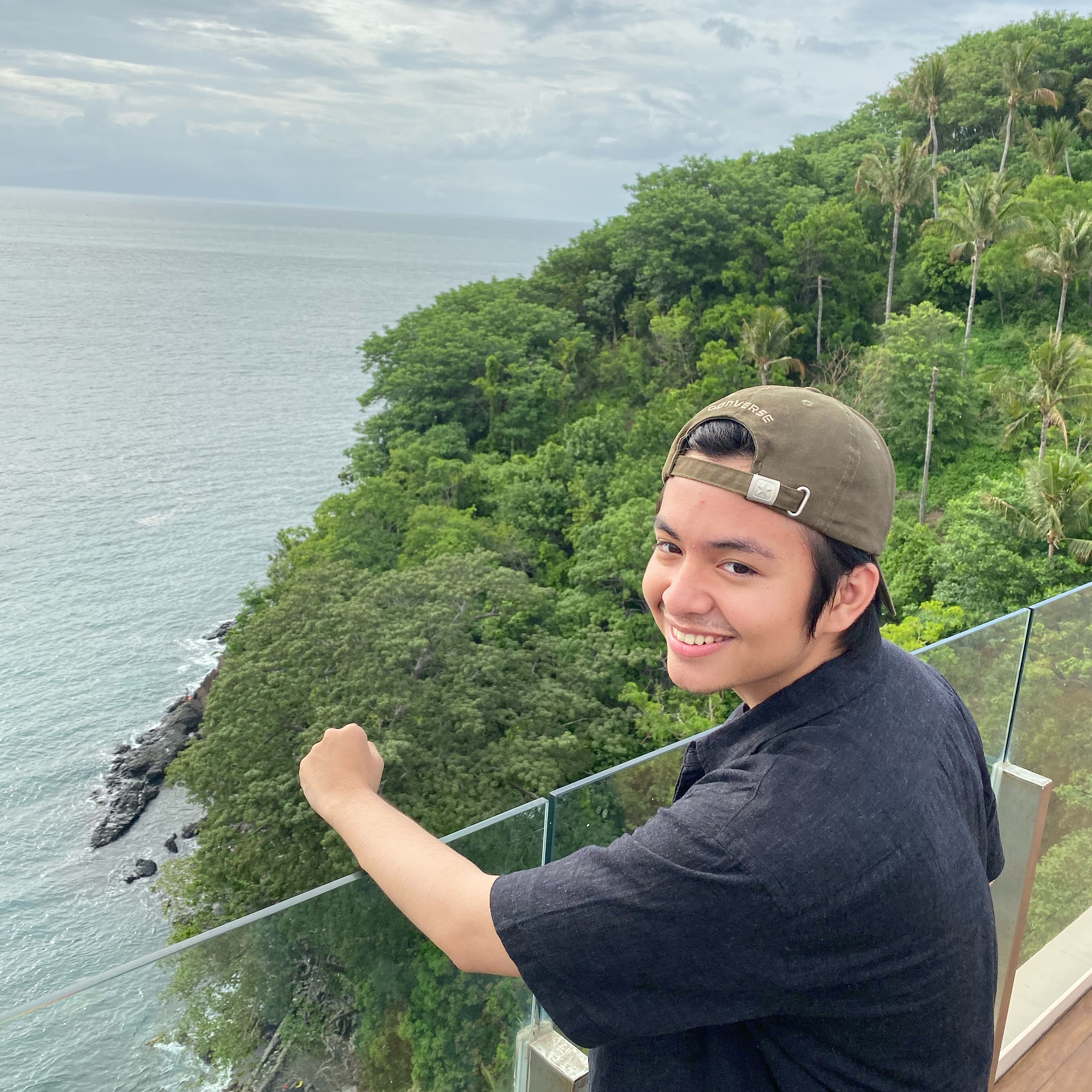 Angga Yunanda angga.yunanda