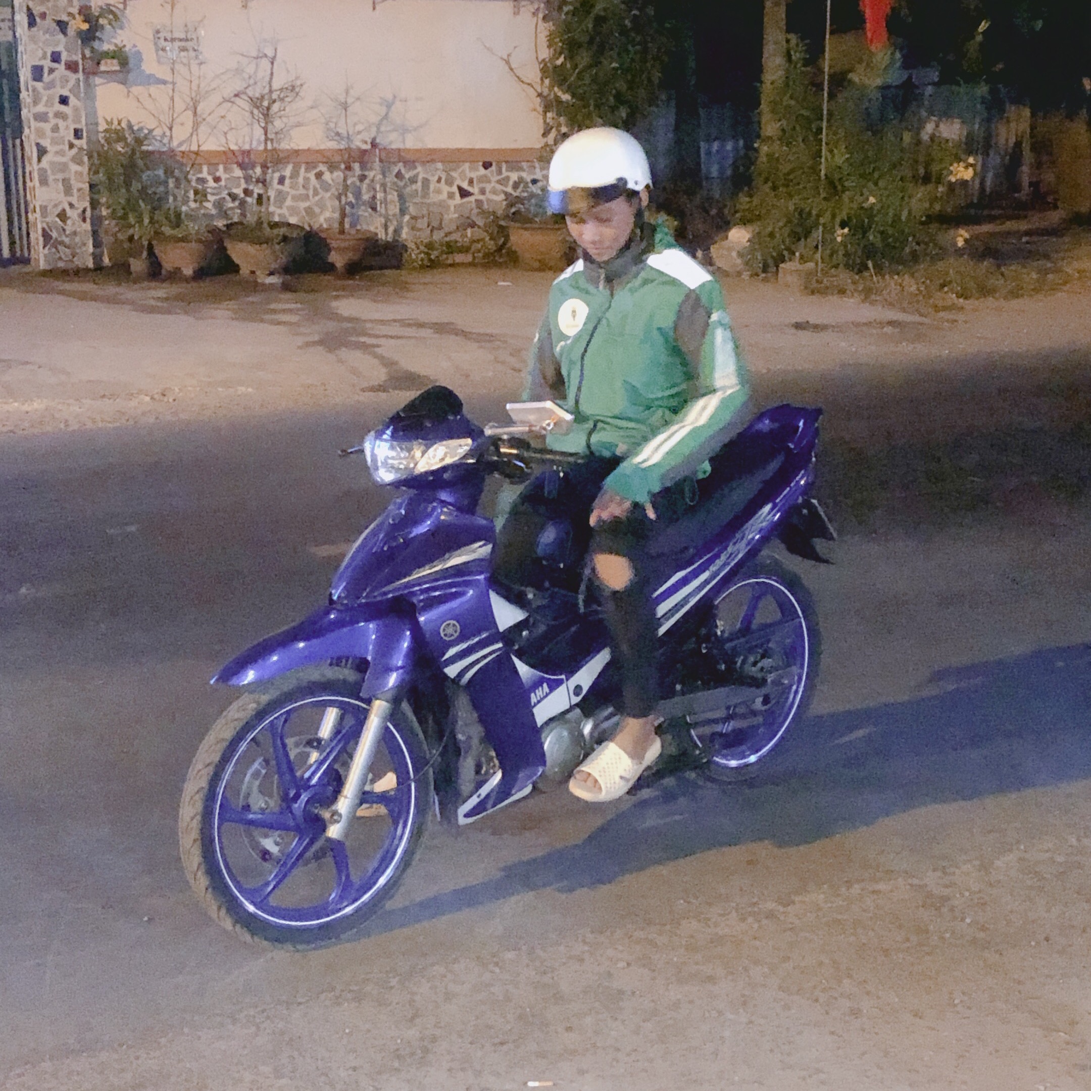 Quốc Vinh vinhtauhu