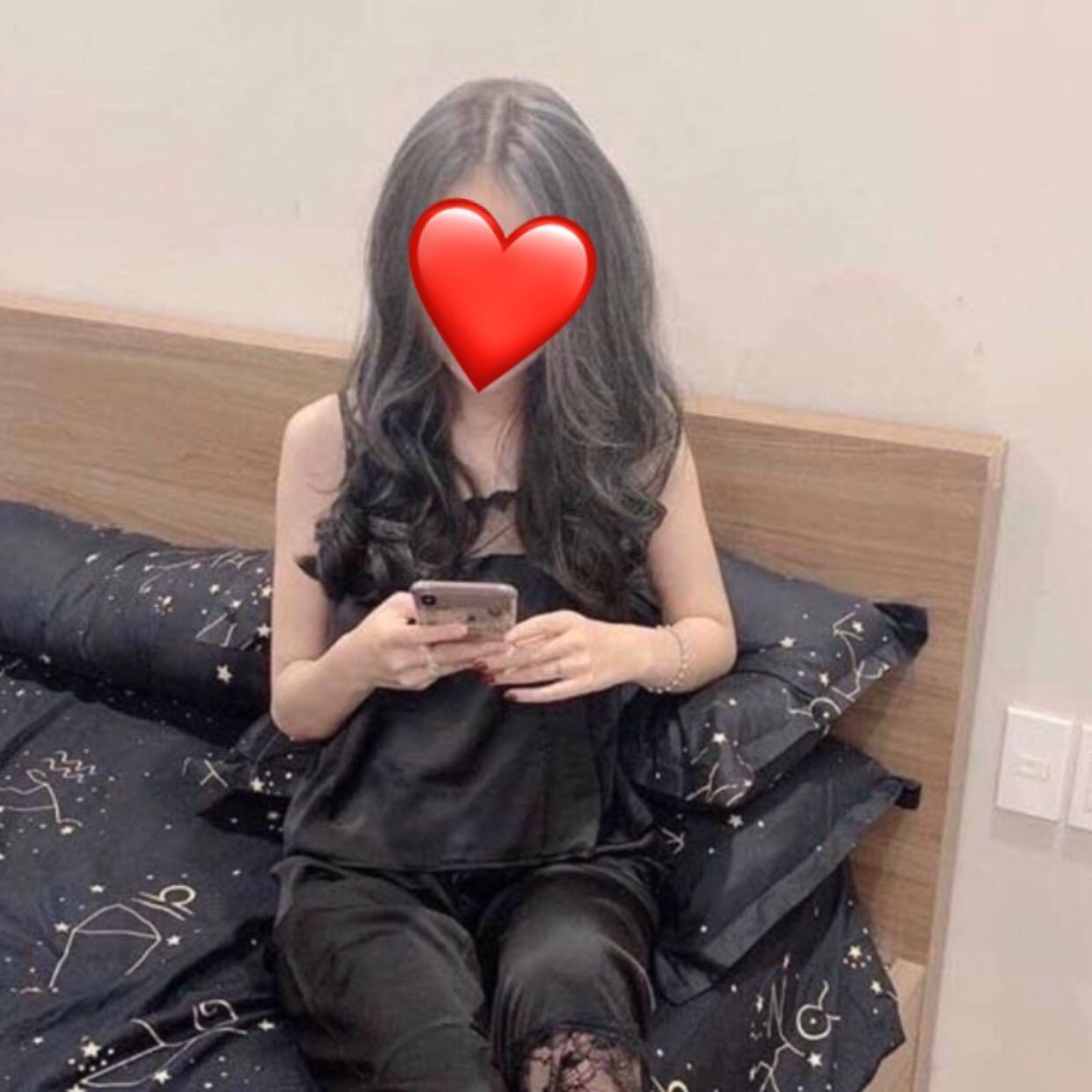 Linh Bé 2401_linh