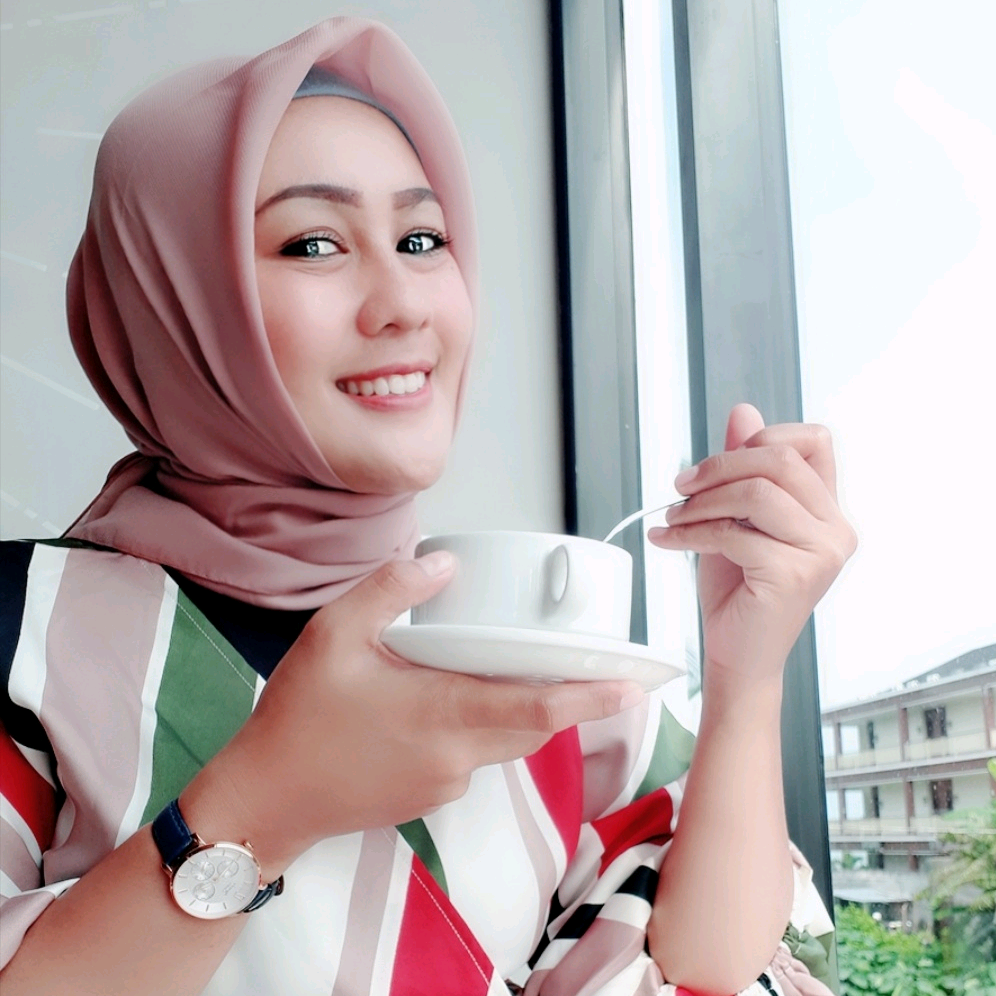 user hanny hanny27100