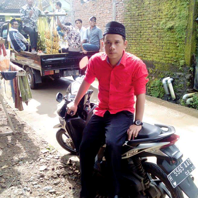 Sisbi Santiago Putra parkshizzbhe