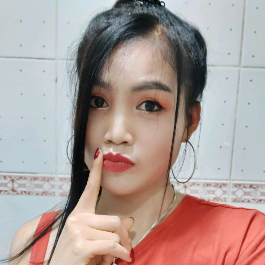 អូន គឹមលី userx838y0x