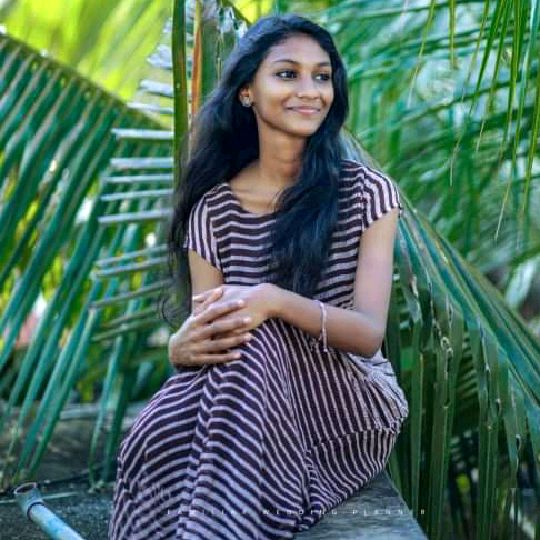 thachu thasni2927