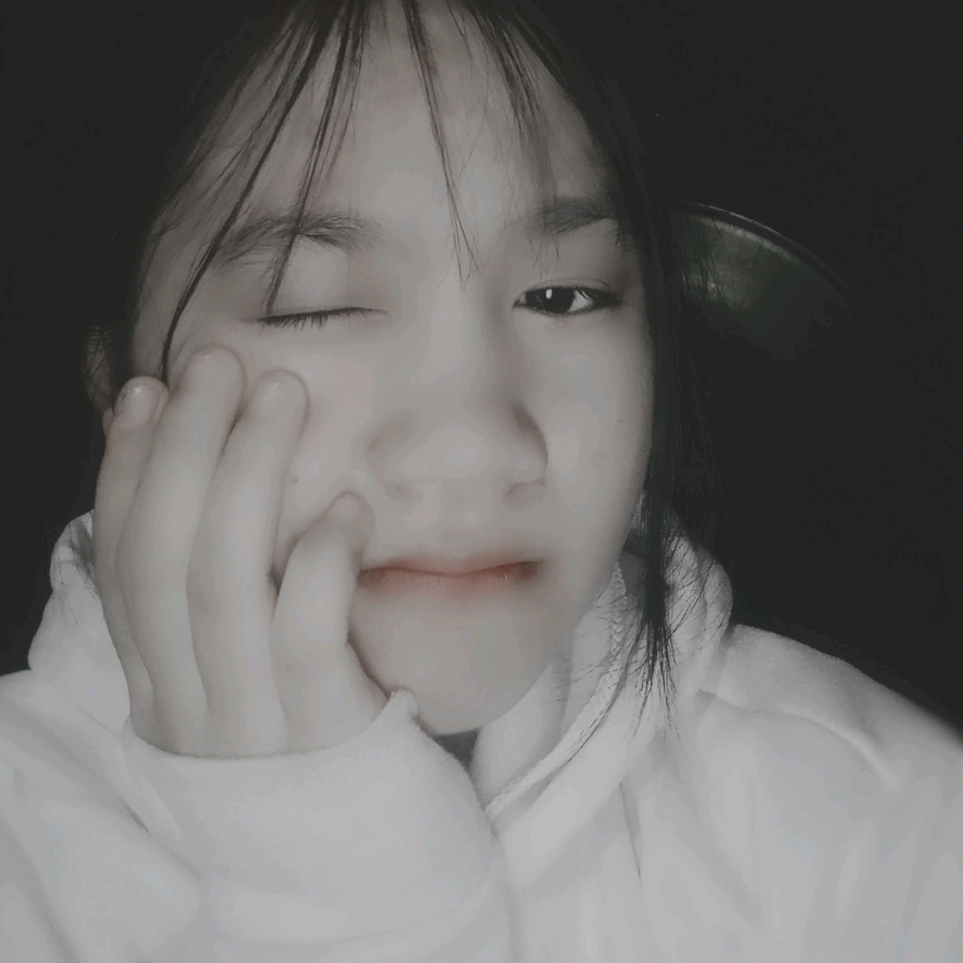 Quỳnh's nhiên's handbbjej