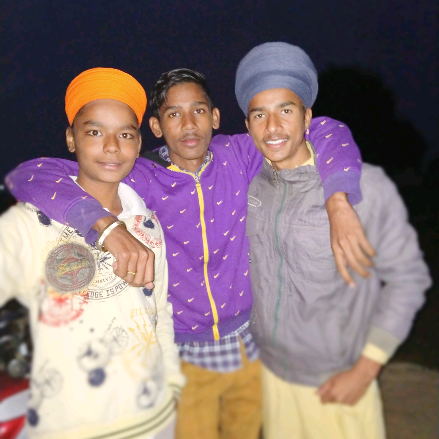 ravi_happy ravi_happy_shami