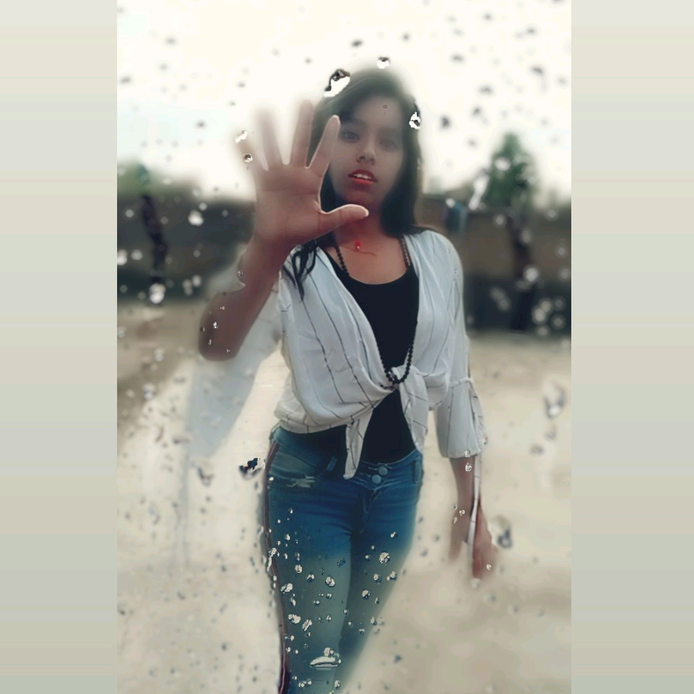 SharmaMini sharmamini61
