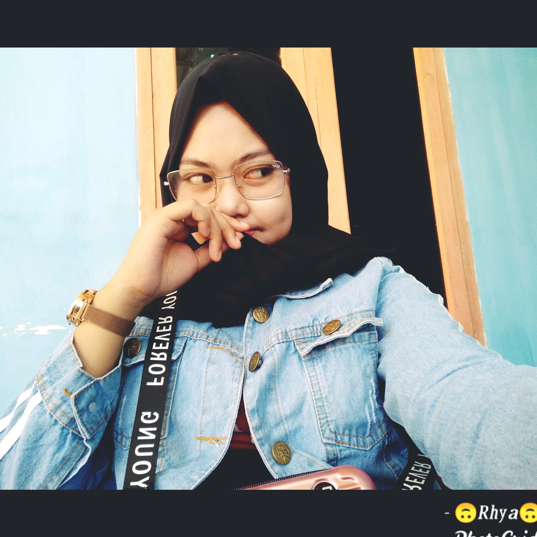 Rhya Asriani asrianirhya
