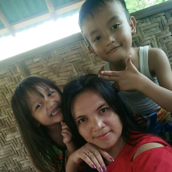 setiaku untukmu momssamu
