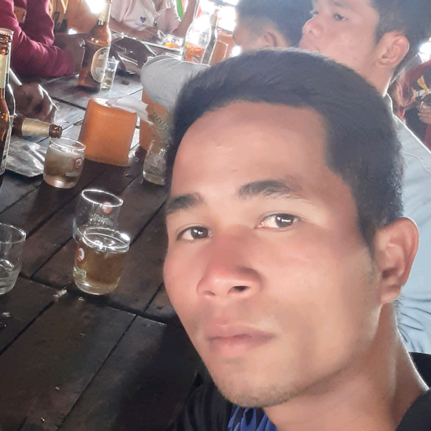 ເສືອໃຕ້ user2506215379564