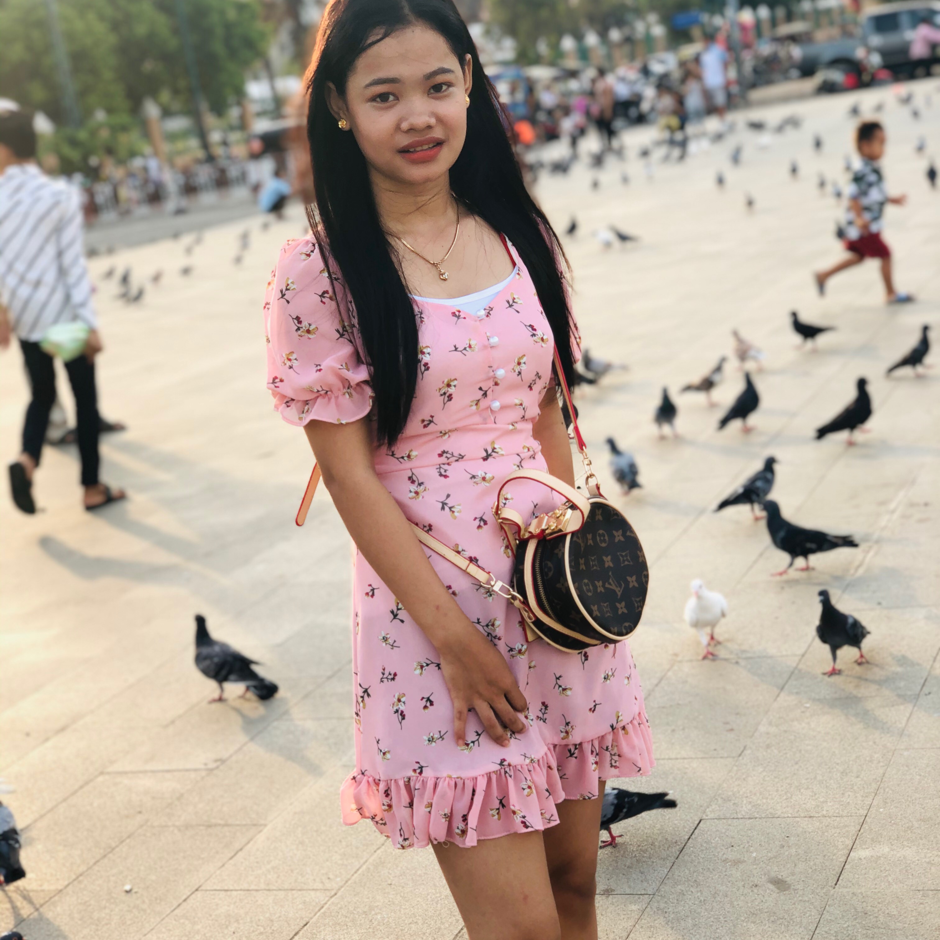 ស្រីនាង user85830605