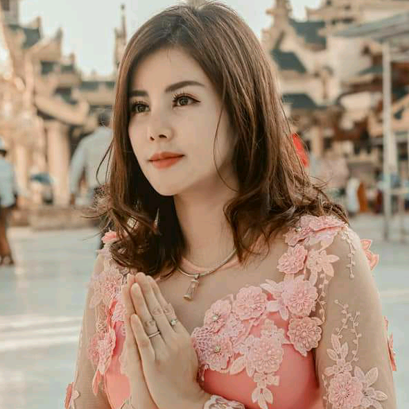Alisa Maneenok Boss boss_koy