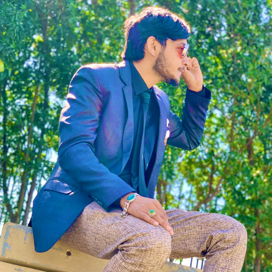 Hussain💕 hussainsialkoti5