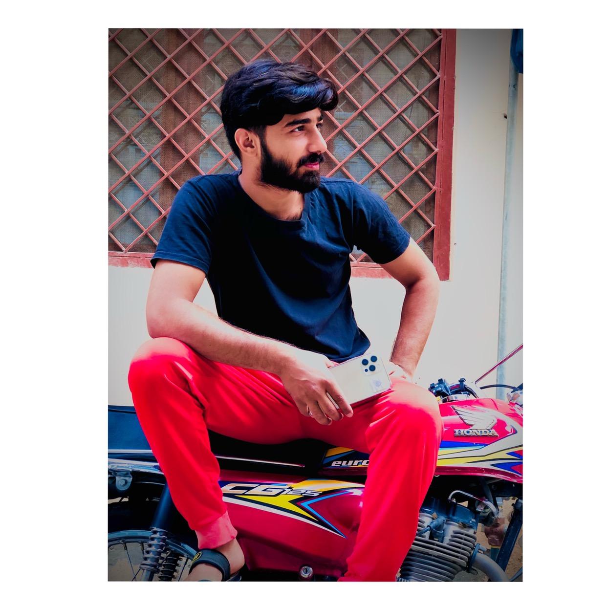 jX@ka¥ awaisalirocky