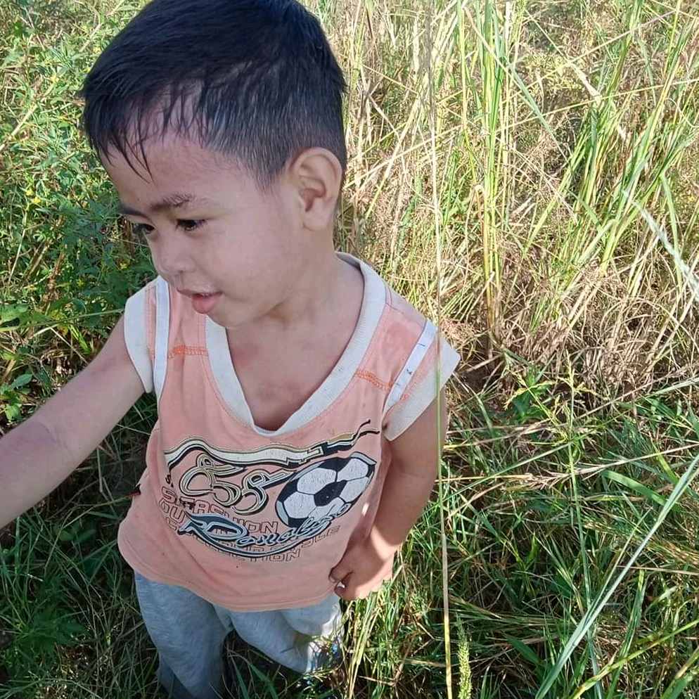 អាហុង user8551050268138