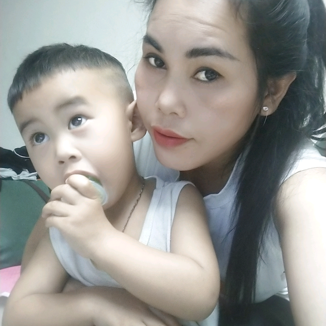 Hong Ly1555 alinh17658
