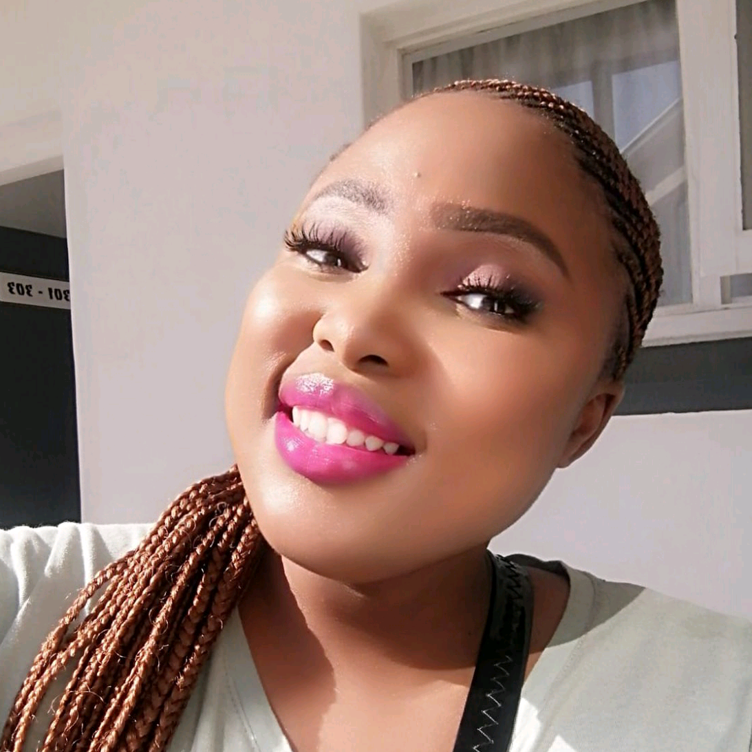 NomvuyisoWoshe vuyisa92
