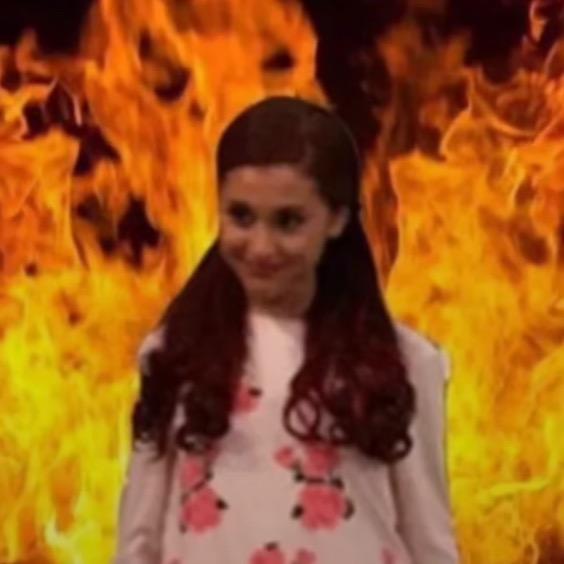 I love you ariana ☁️🤍 🥺🦋 starr._.butera
