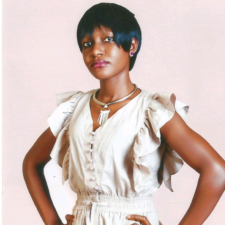 MISS INDEPENDENT herlioness48