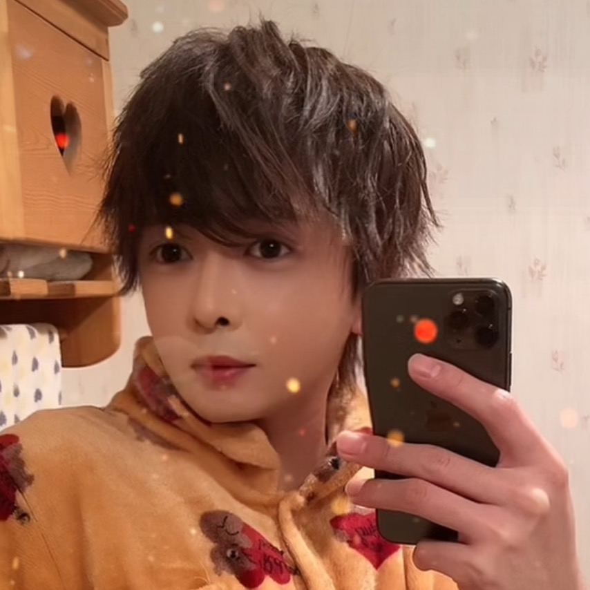 Airu airun_wolf