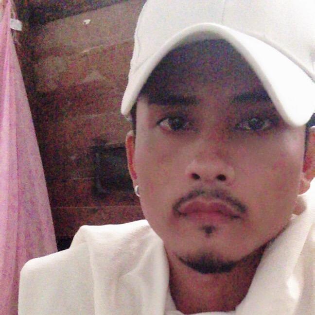 បងយុទ្ទស្រឡាញ់ អូនគី user482250223