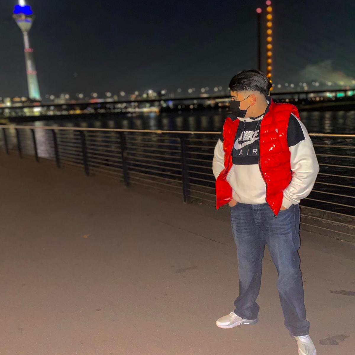 053🇧🇬🦁 usi_boss