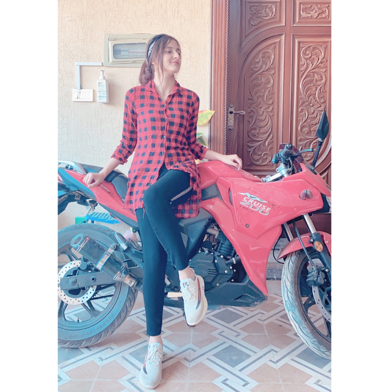 HumaKhan🌶❤️ huma_khvn