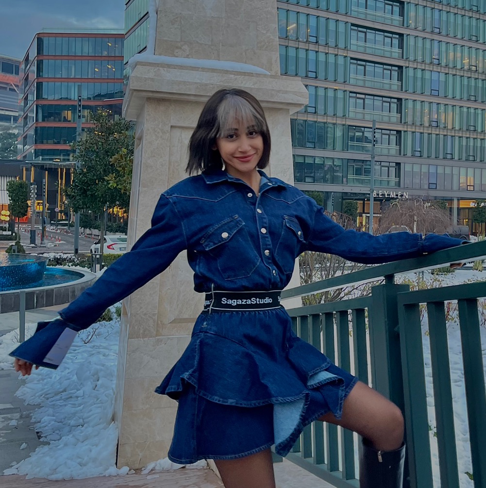 Selinay selinayalcn