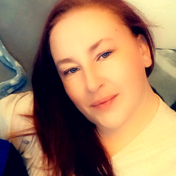Leanne Lynn leannelynn198686
