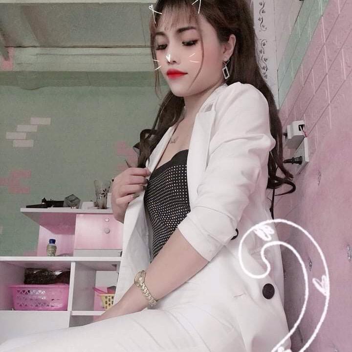 Mẹ đơn thân user41485338